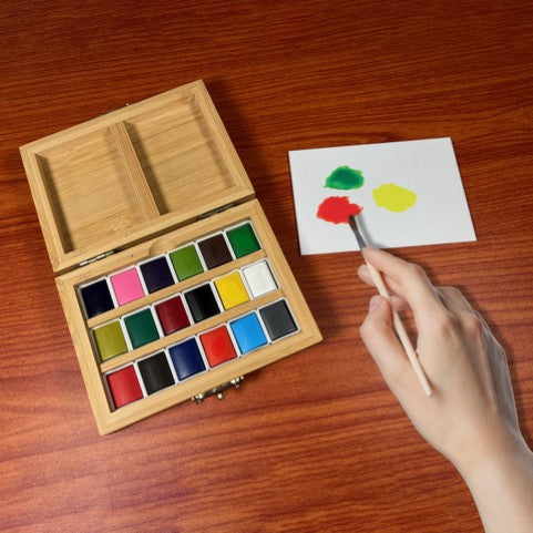 18-Color Portable Bamboo Watercolor Set